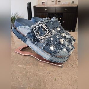 Gianni Bini Omari Denim Patchwork Jewel/ Pearl  Platform Clogs. ( 7.5  women's )